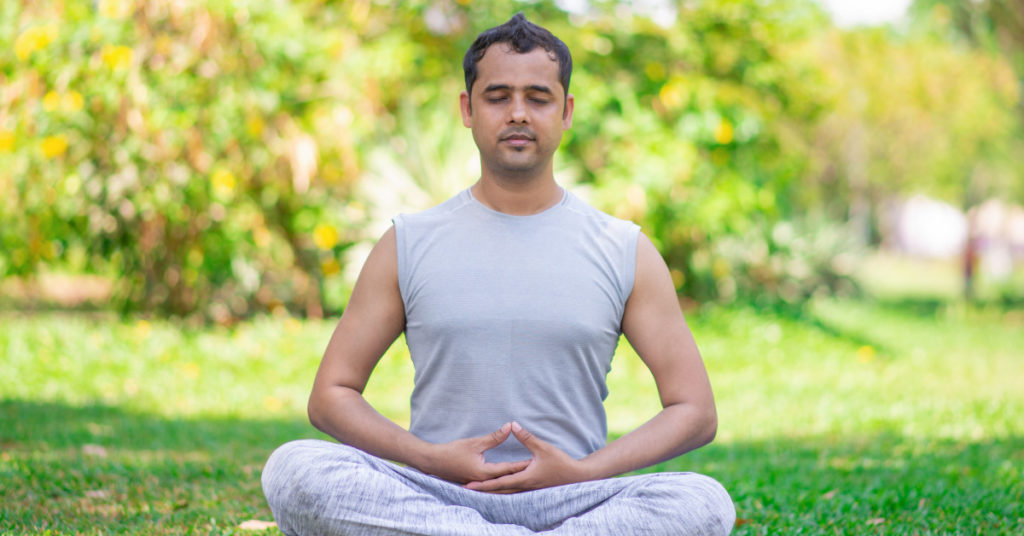 5-Minute Qi Gong Meditation to Harness Your Inner Vision this Spring -  Holden QiGong